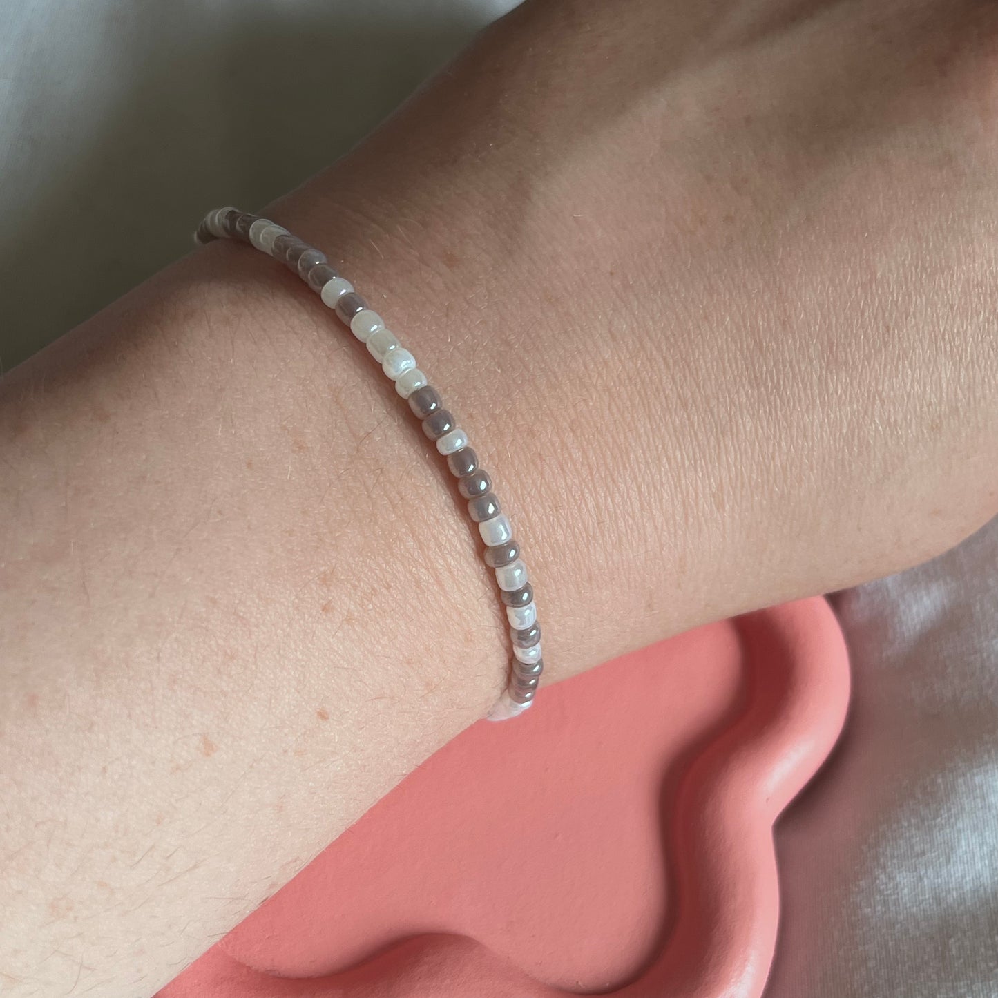 Pale grey and white seed bead bracelet