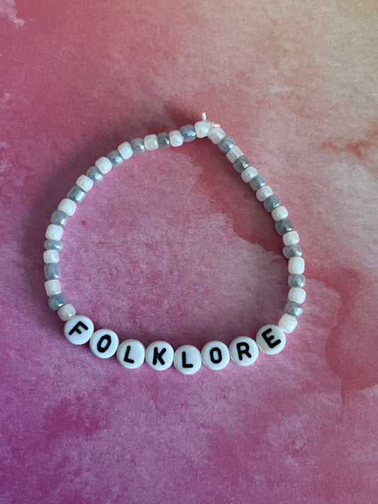 Folklore bracelet