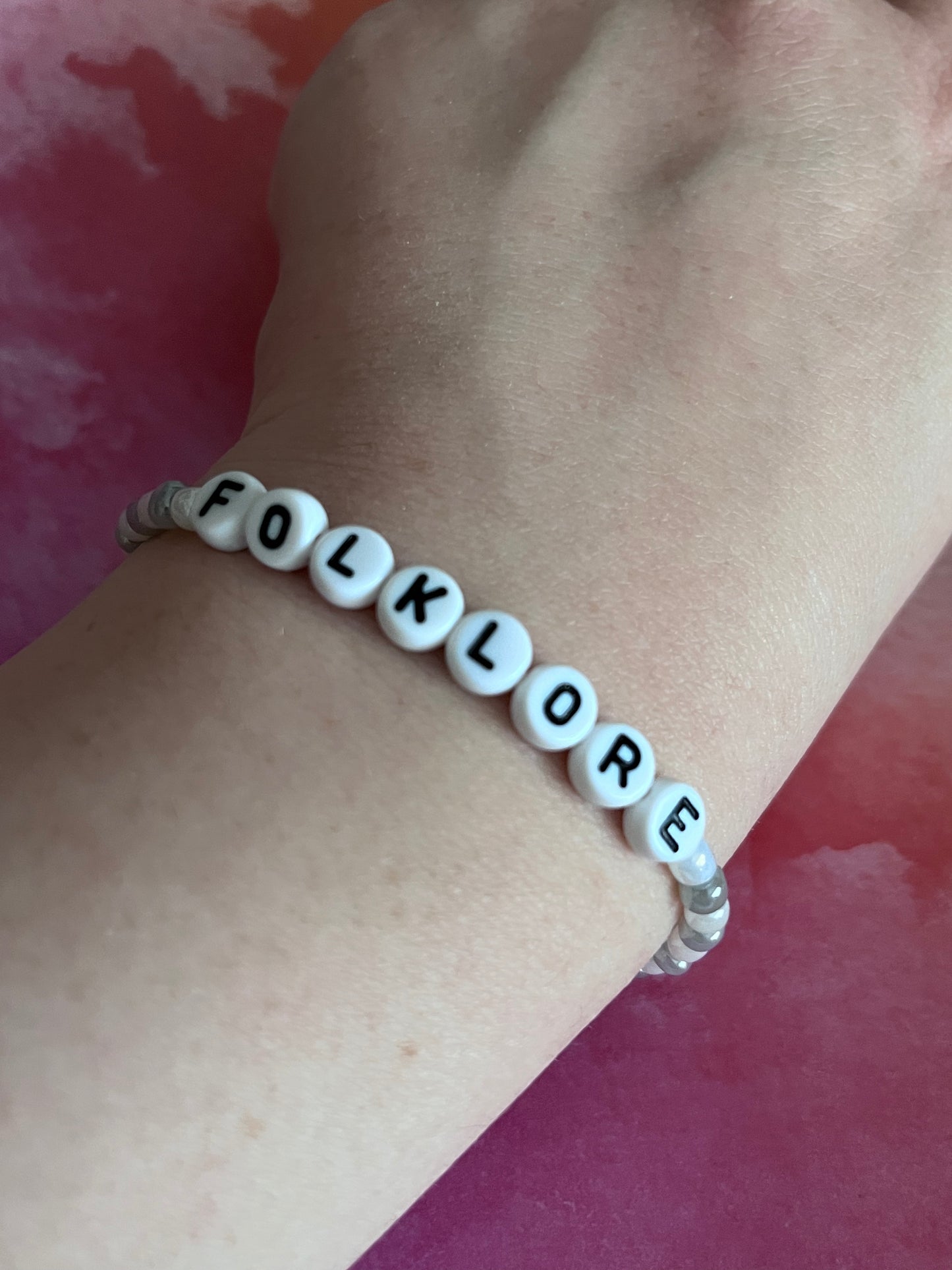 Folklore bracelet